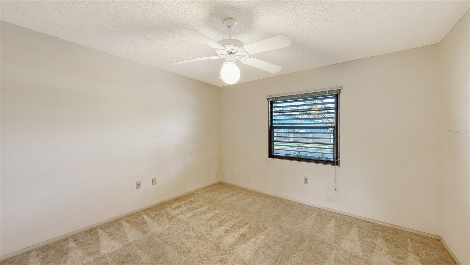 GLEN OAKS MANOR HOMES PH 2 - Residential