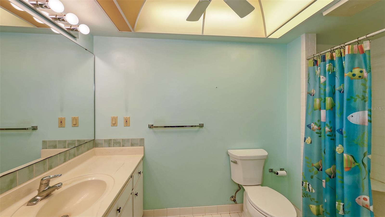 GLEN OAKS MANOR HOMES PH 2 - Residential