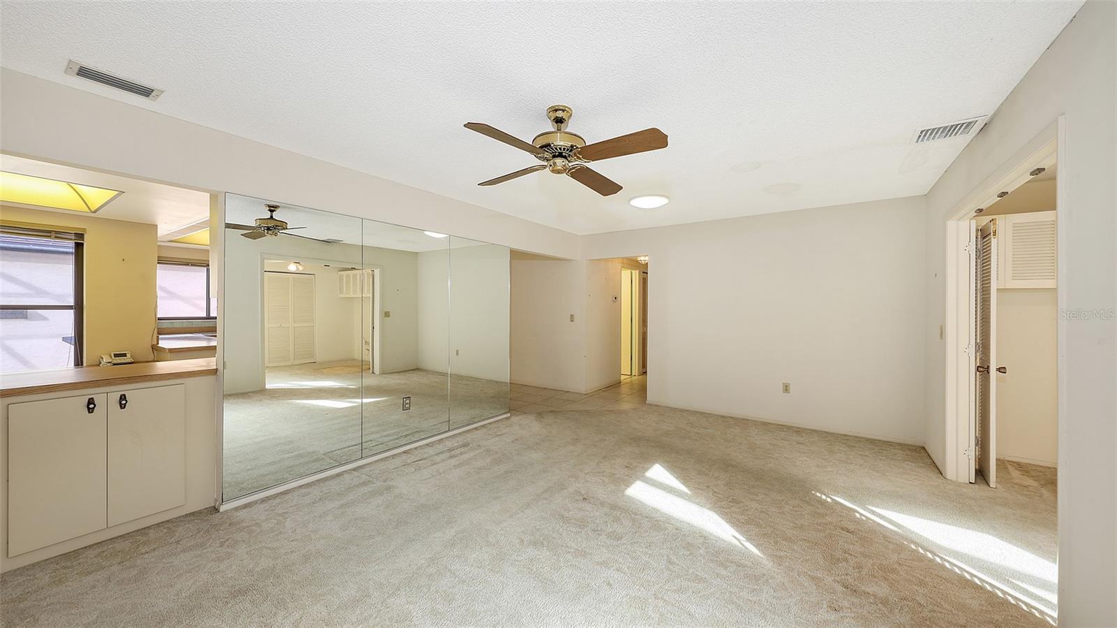 GLEN OAKS MANOR HOMES PH 2 - Residential