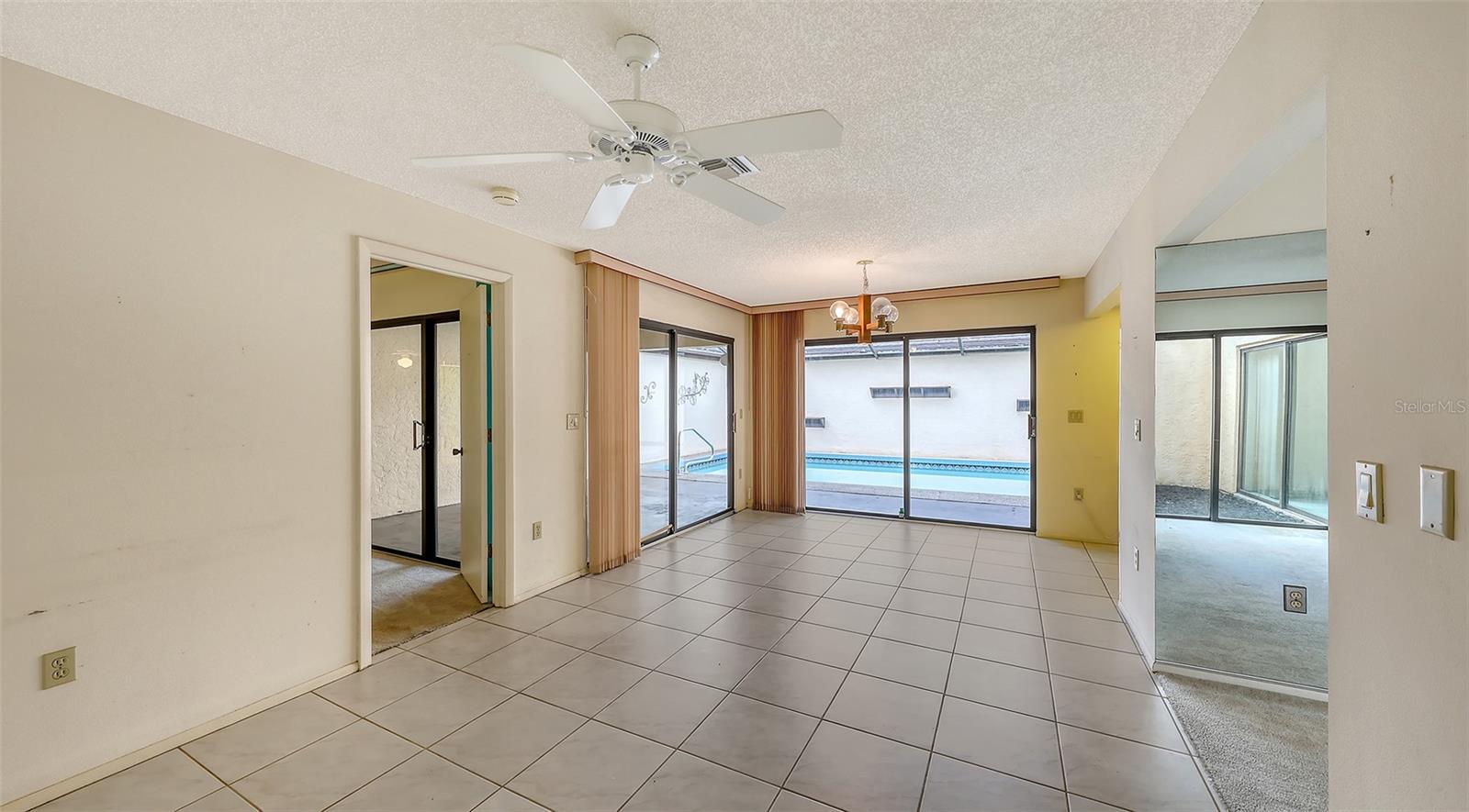 GLEN OAKS MANOR HOMES PH 2 - Residential