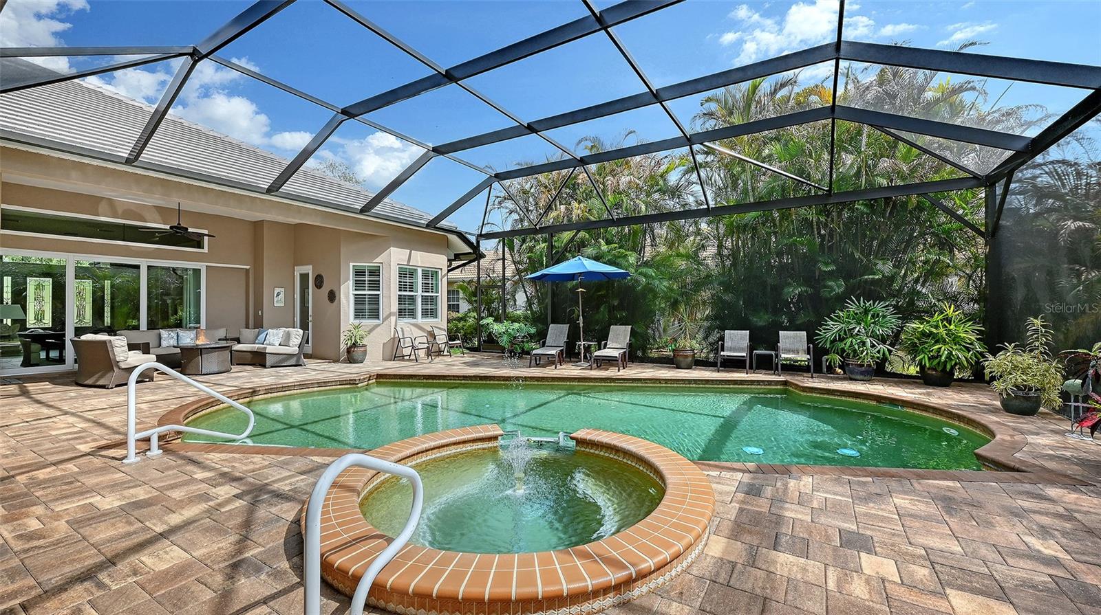 UNIVERSITY PARK - Residential