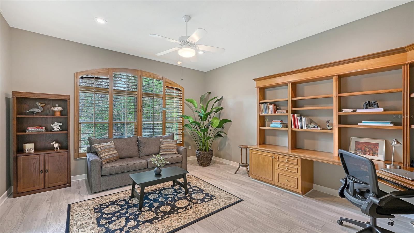 UNIVERSITY PARK - Residential