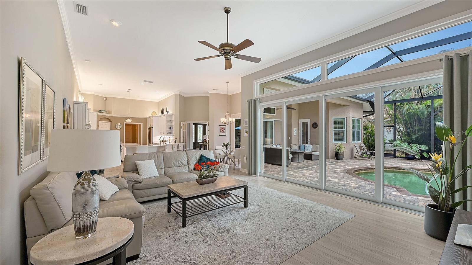 UNIVERSITY PARK - Residential