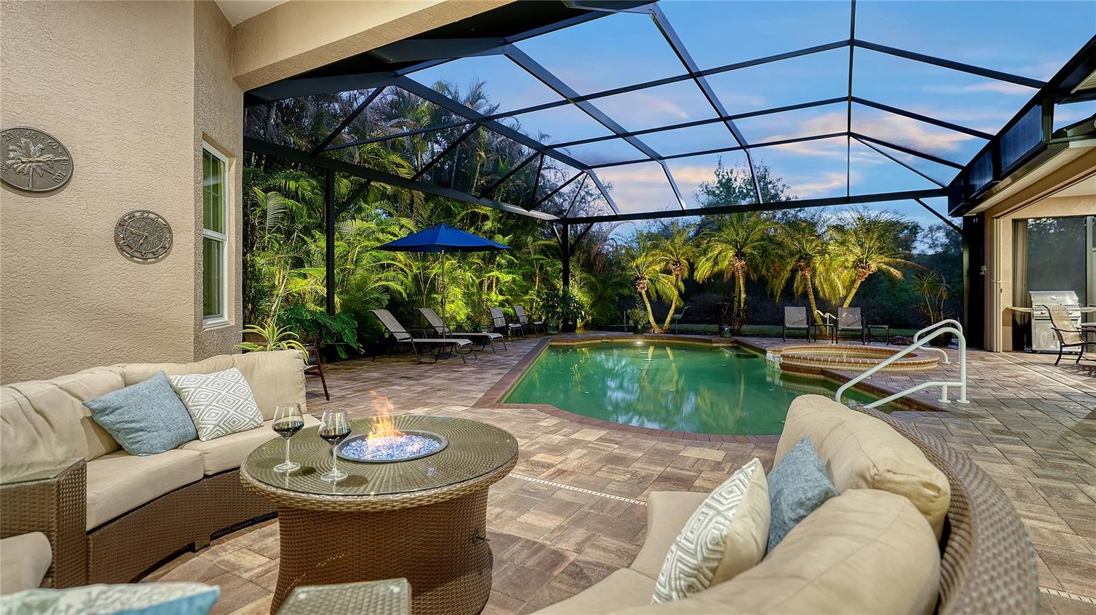 UNIVERSITY PARK - Residential