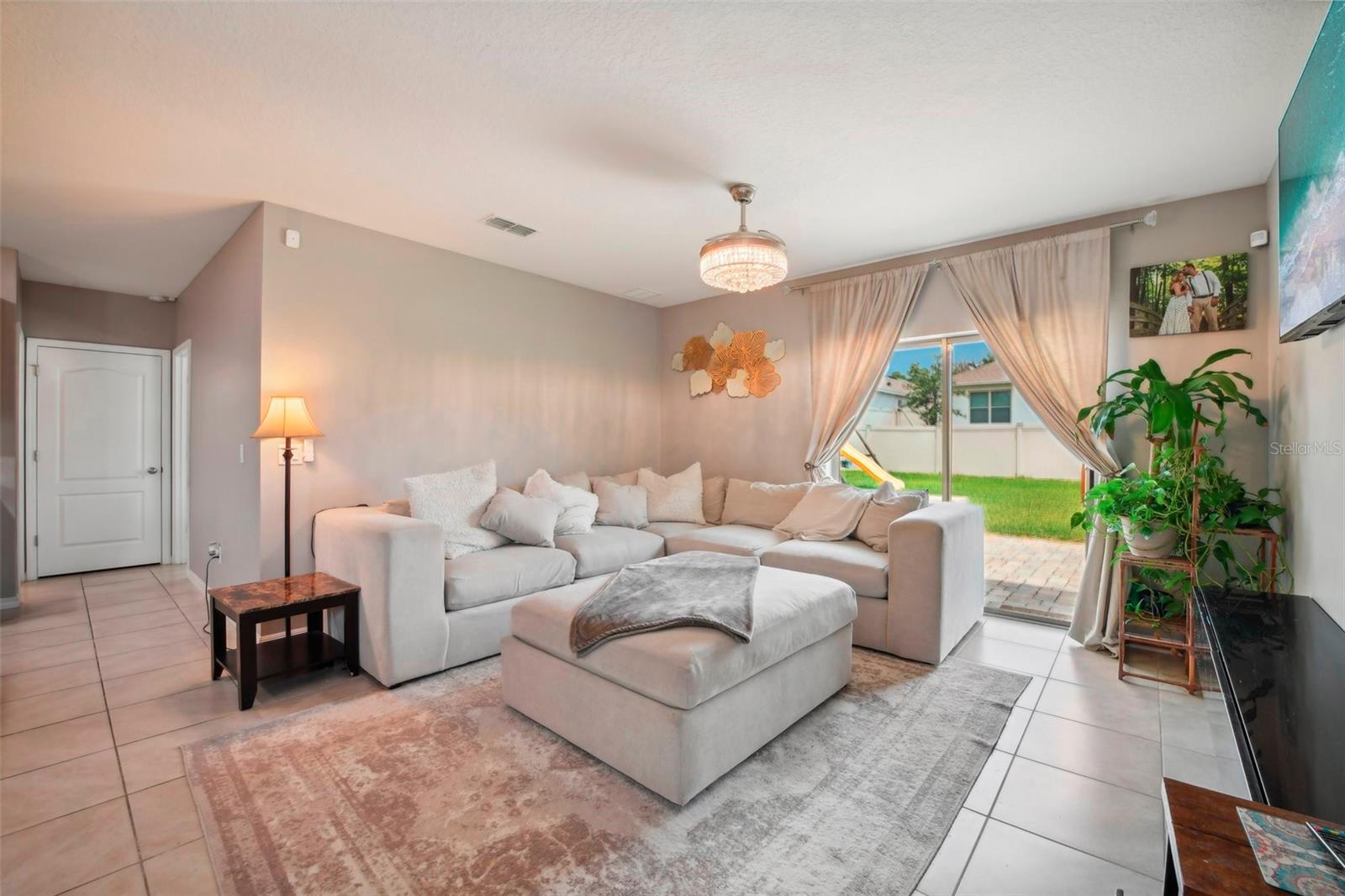1746 PASSION VINE LANE