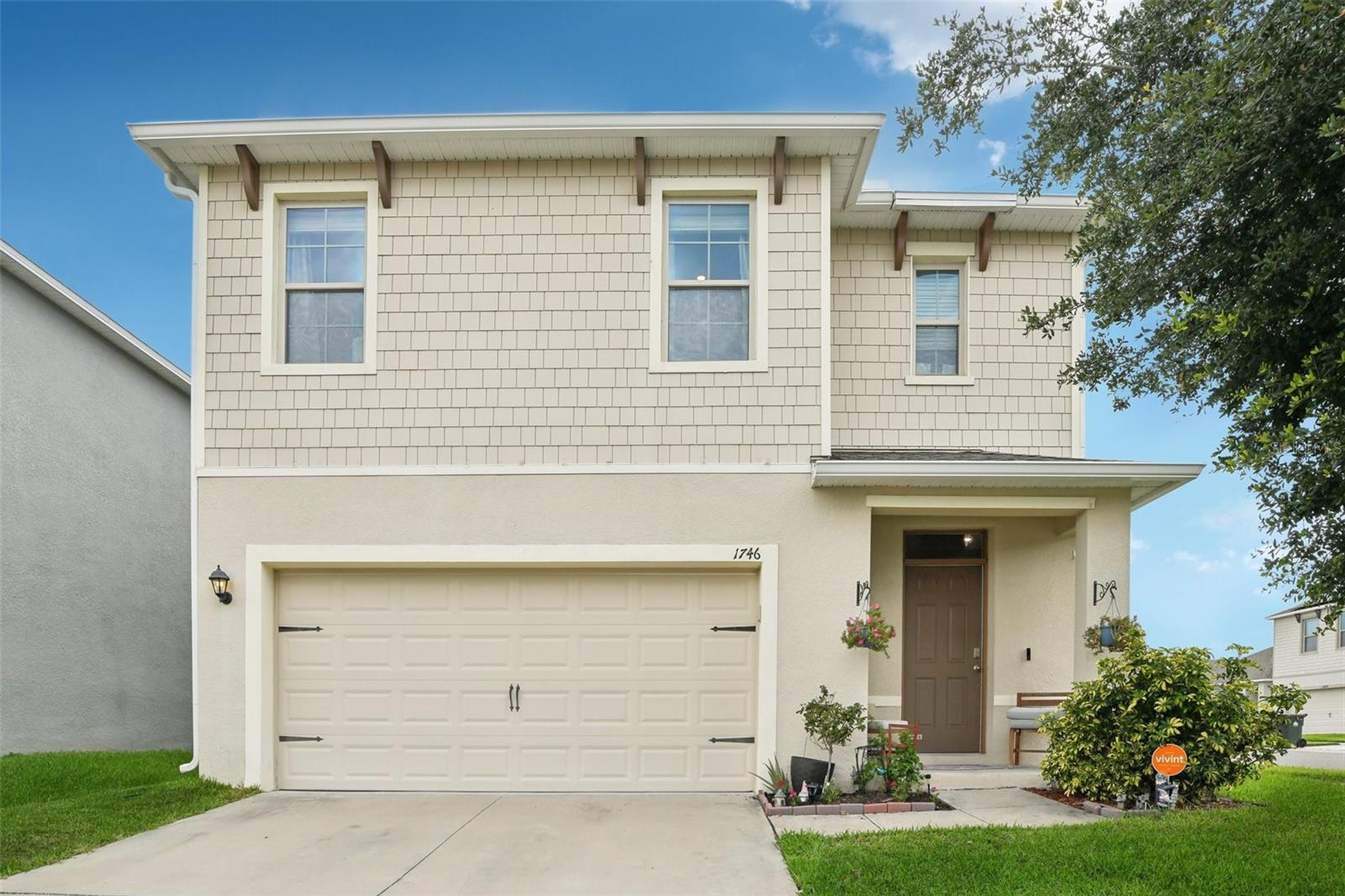 1746 PASSION VINE LANE