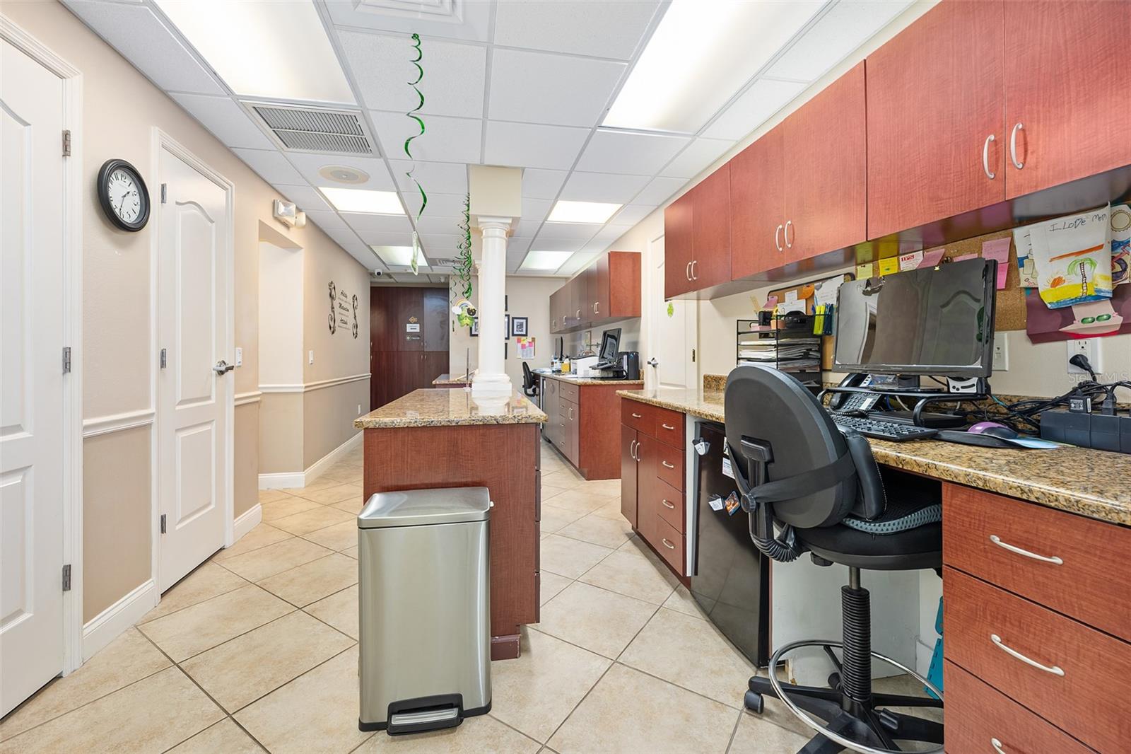 LAKESIDE PROFESSIONAL CENTER - Commercial Sale