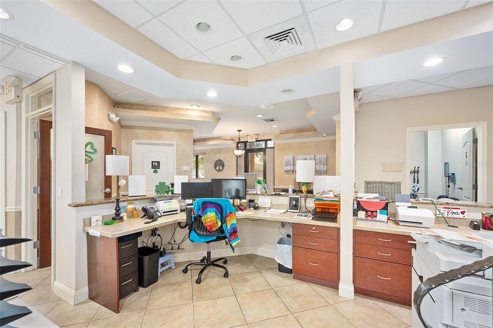 LAKESIDE PROFESSIONAL CENTER - Commercial Sale