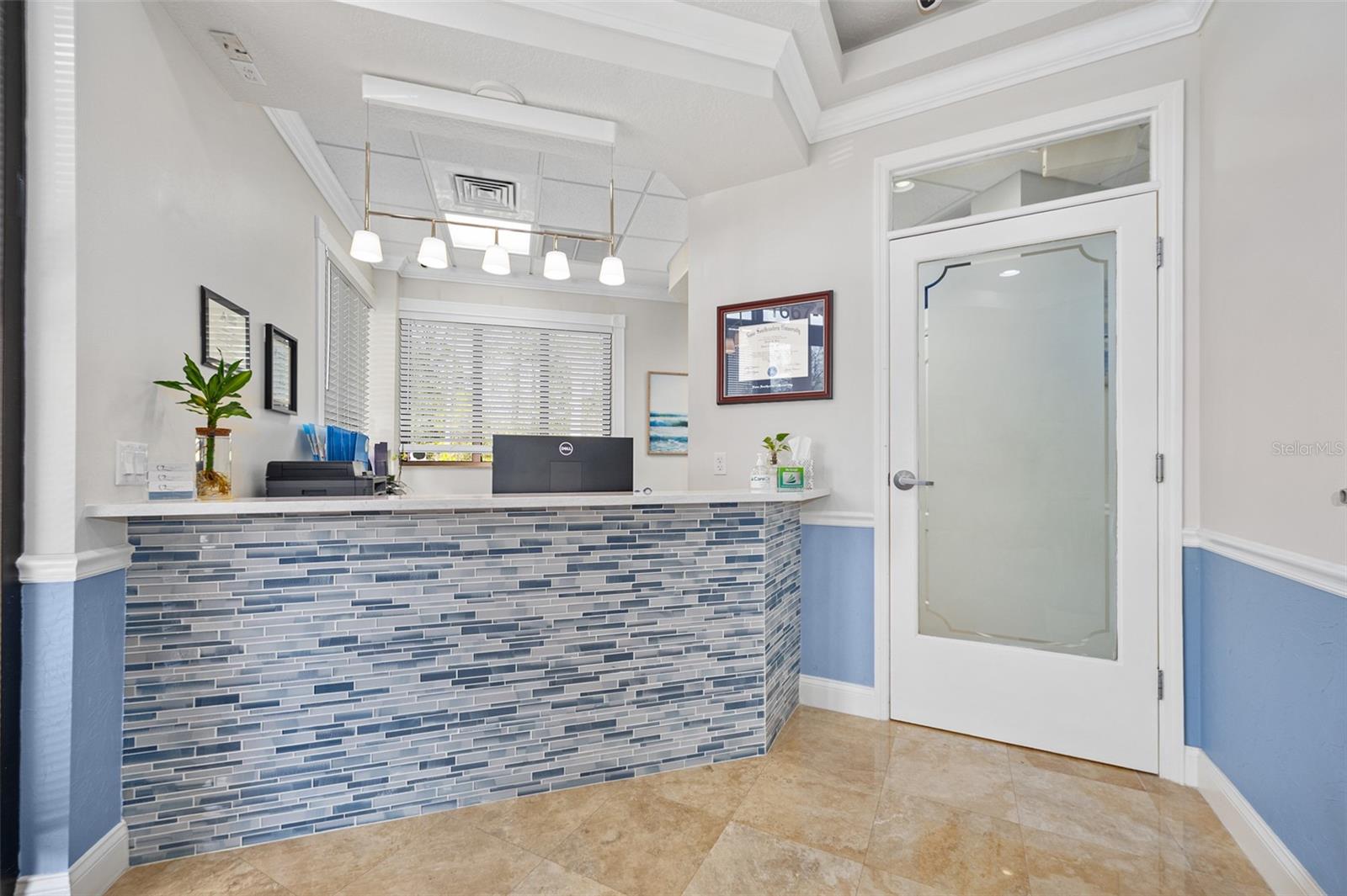 LAKESIDE PROFESSIONAL CENTER - Commercial Sale