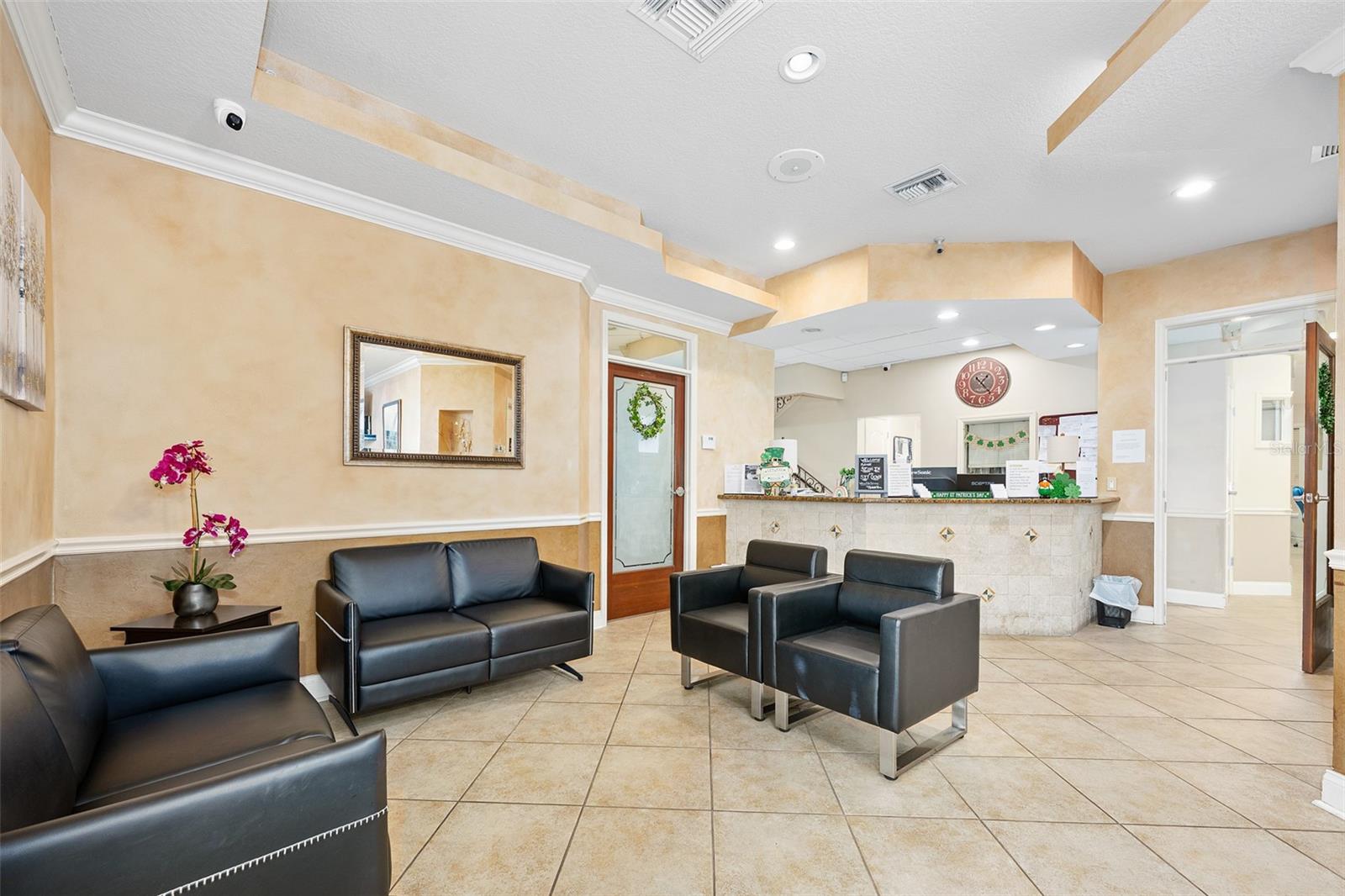 LAKESIDE PROFESSIONAL CENTER - Commercial Sale