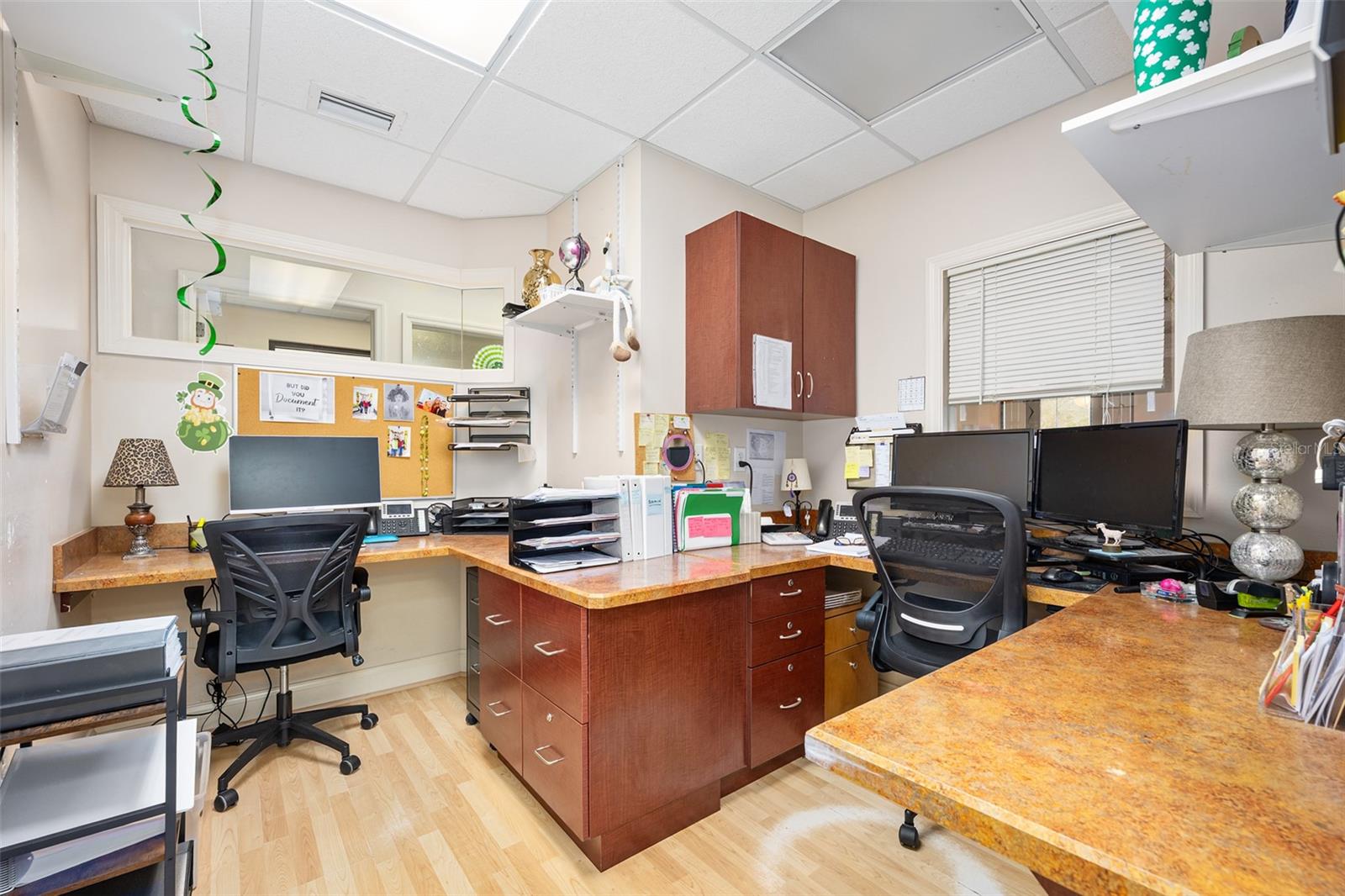 LAKESIDE PROFESSIONAL CENTER - Commercial Sale