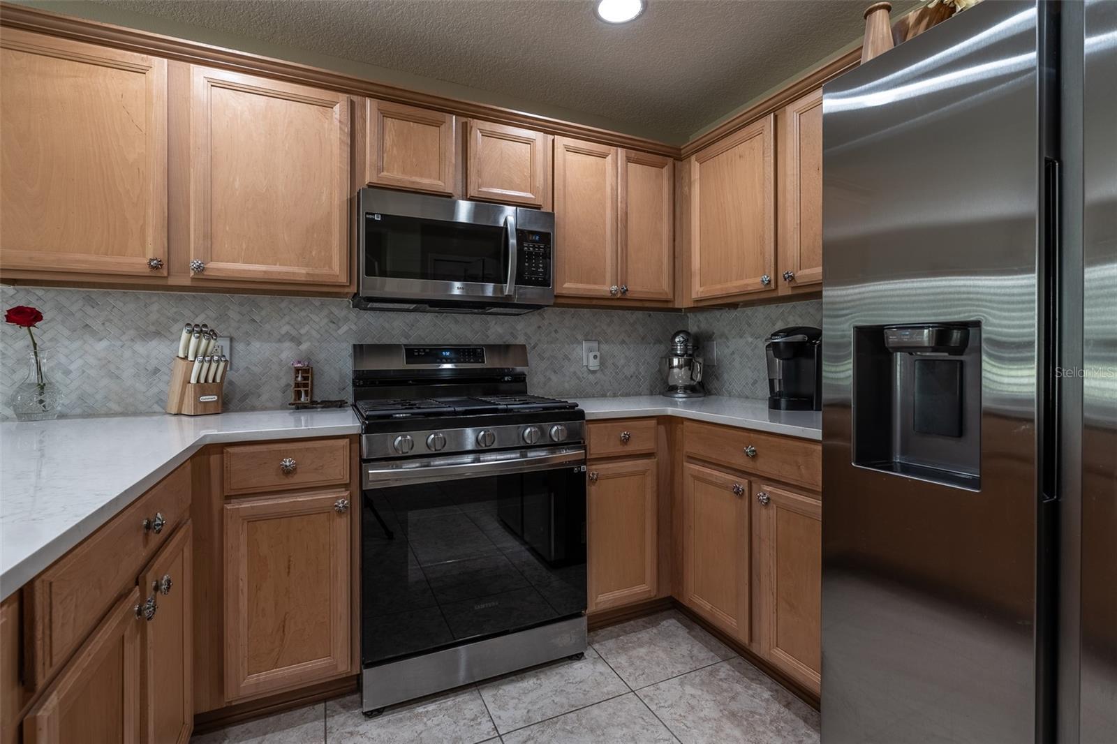 SUMMERGLEN - Residential