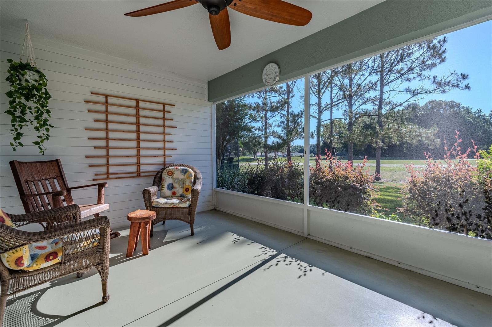 SUMMERGLEN - Residential