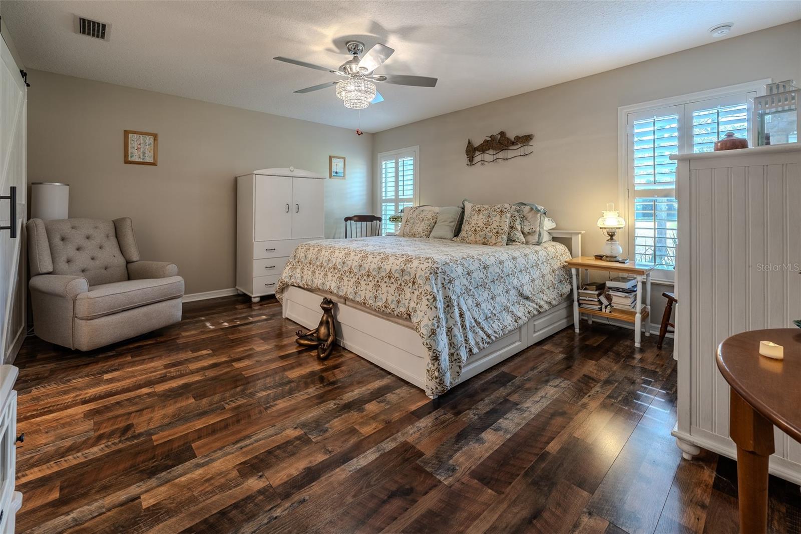 SUMMERGLEN - Residential