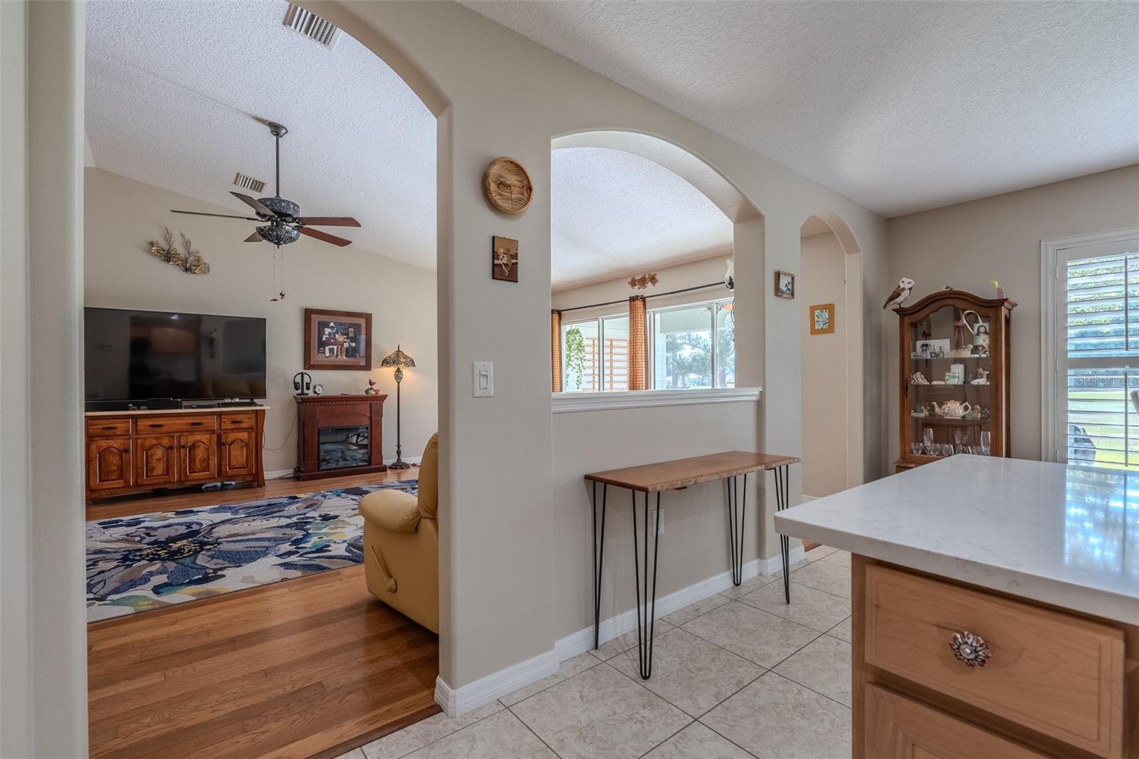 SUMMERGLEN - Residential