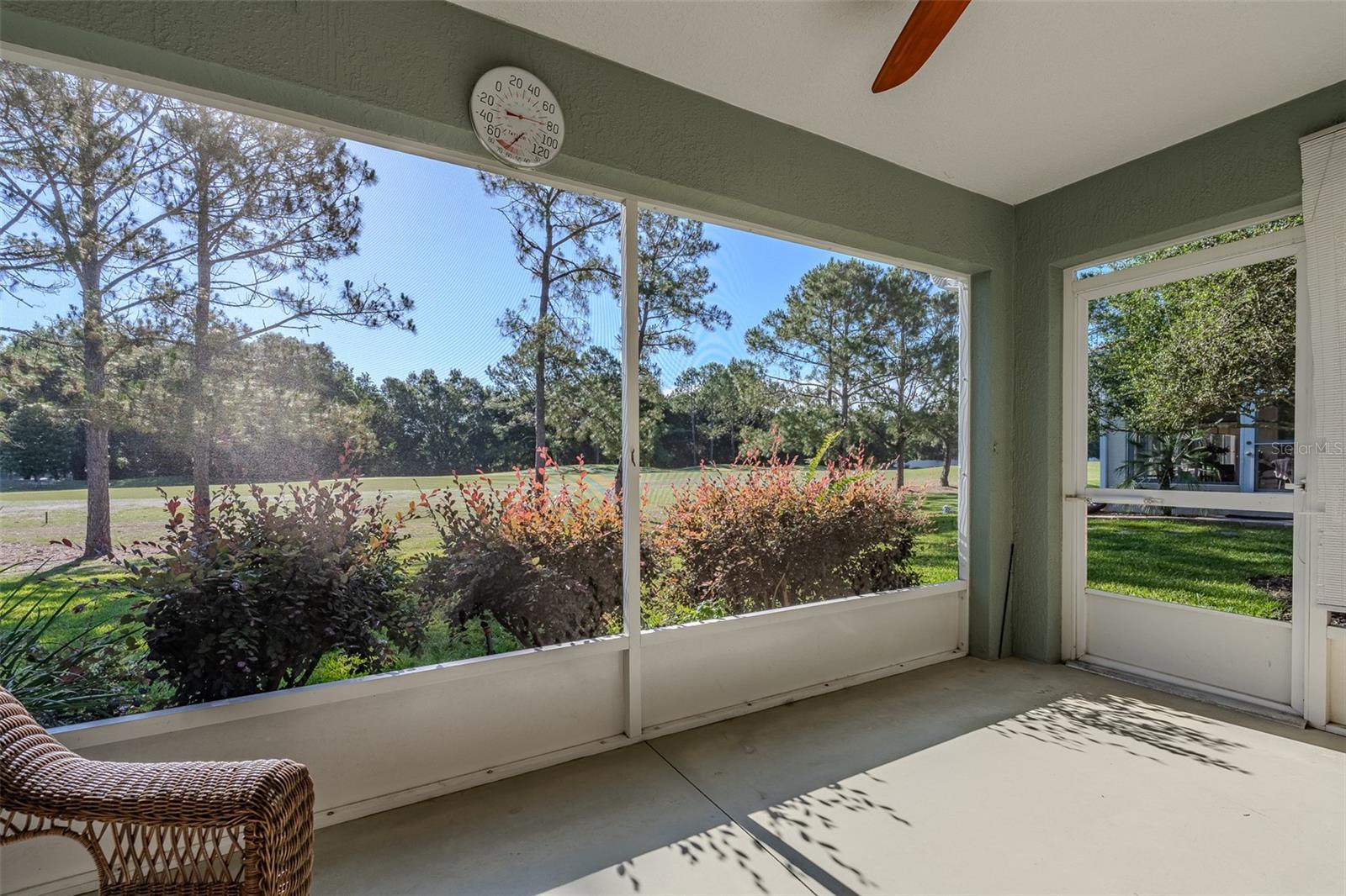 SUMMERGLEN - Residential
