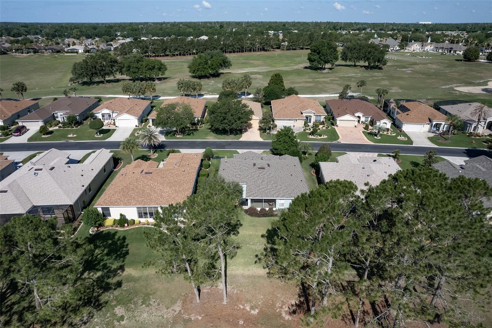 SUMMERGLEN - Residential