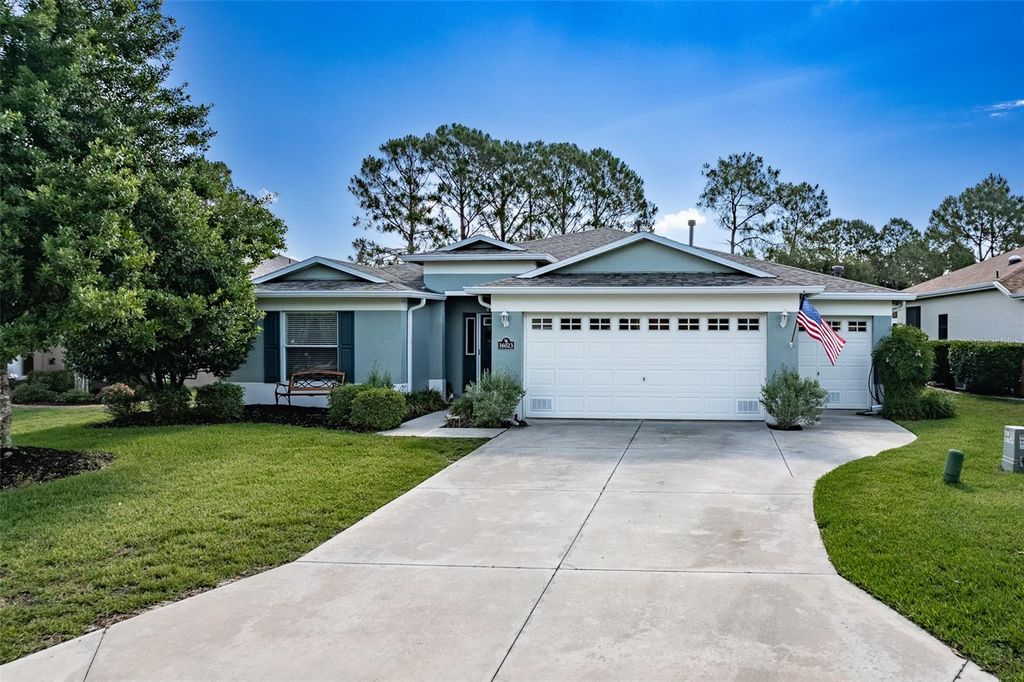 Photo of 16023 SW 14th Avenue Road, Ocala, FL 34473 (MLS # OM724799)