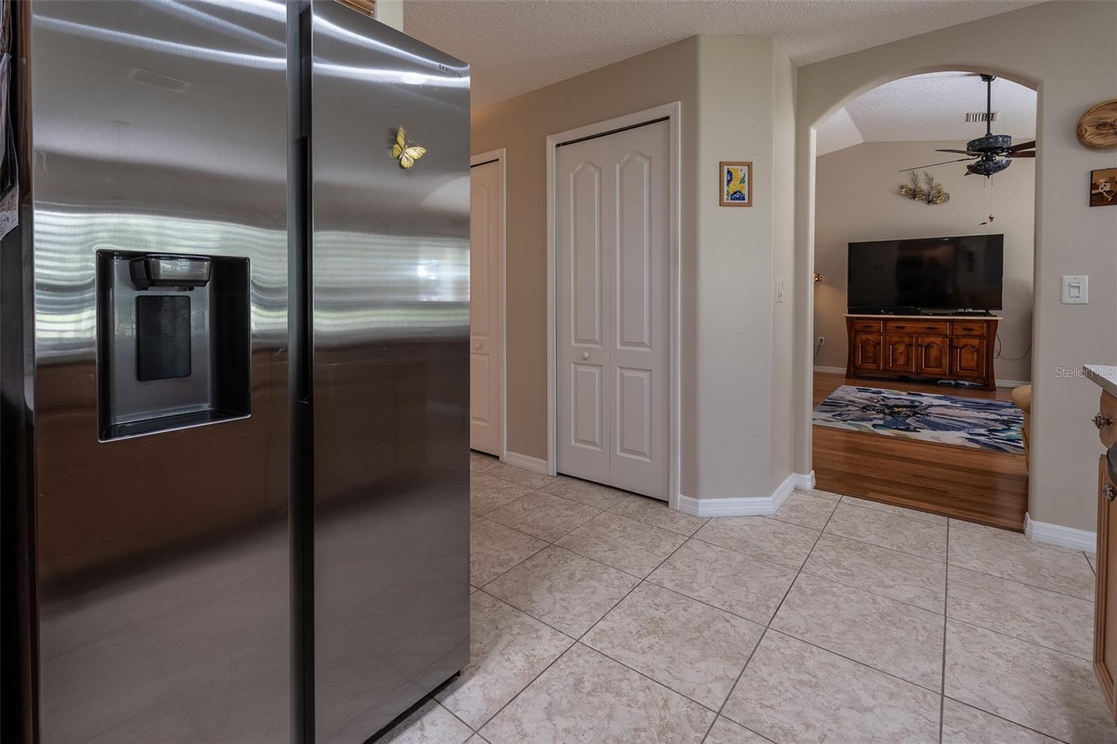SUMMERGLEN - Residential