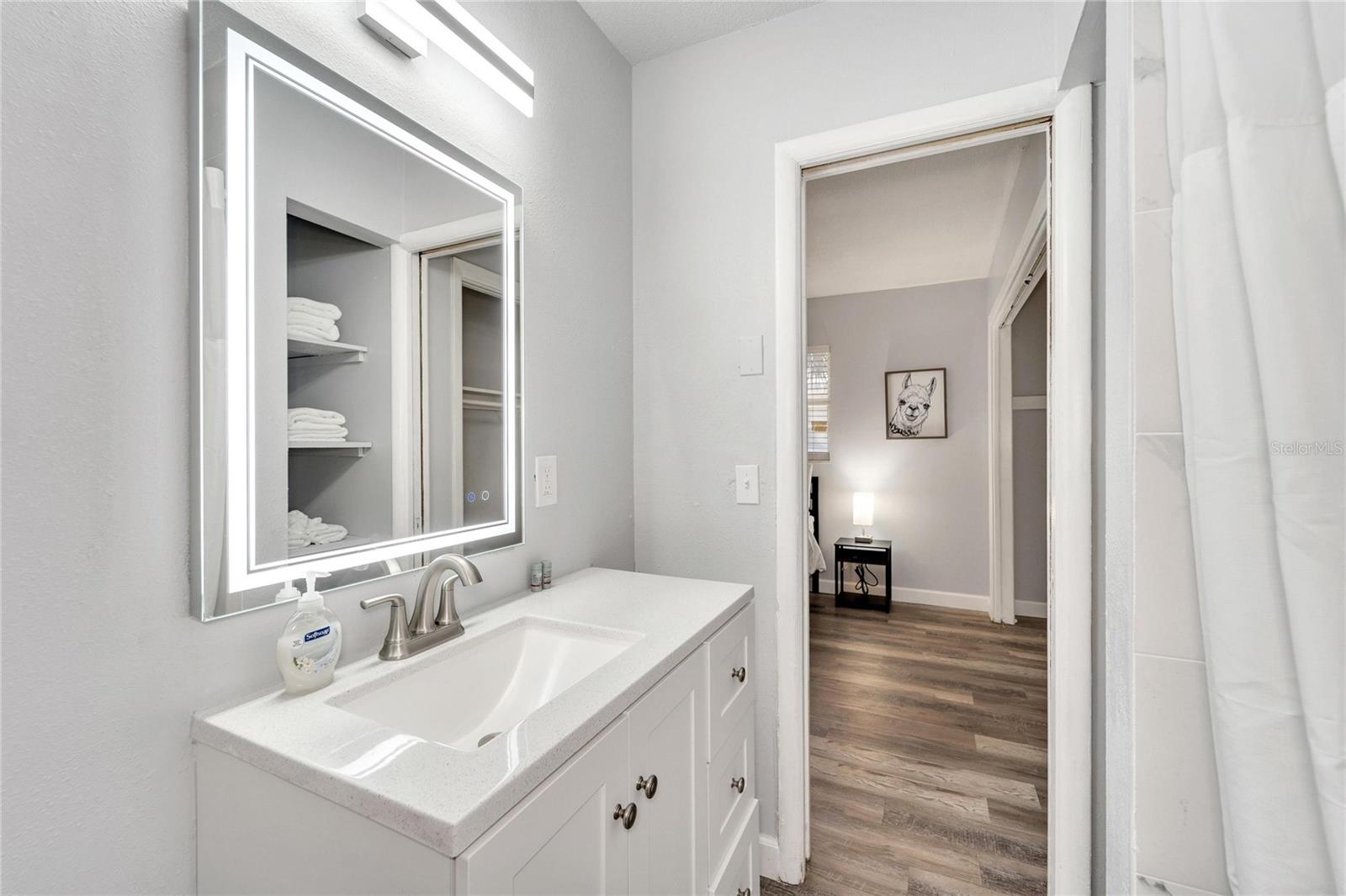 BAYBRIDGE REV - Residential Income