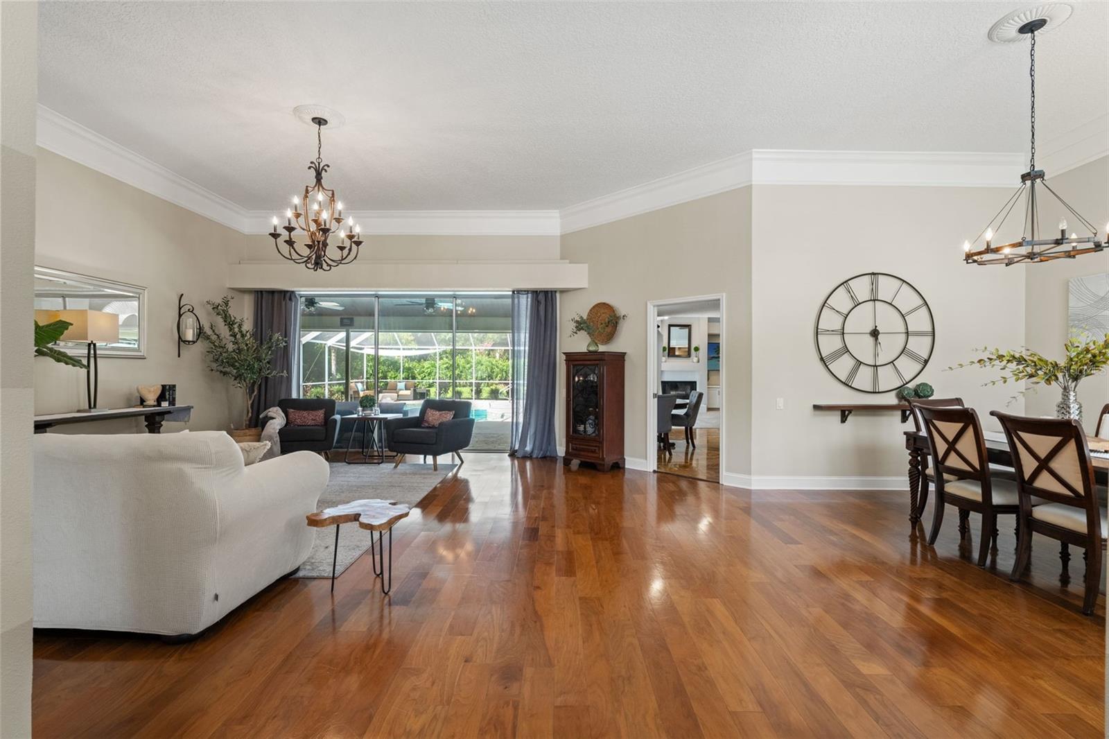 17311 CARRIAGE WAY
