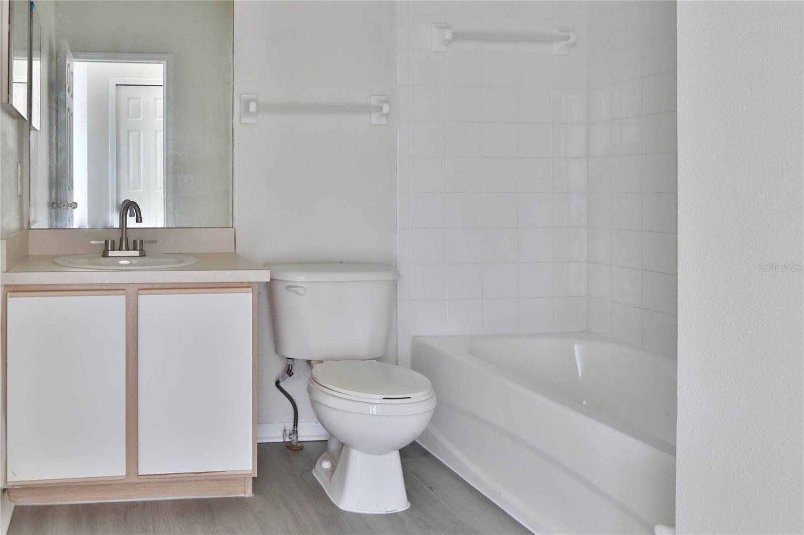 MEADOW POINTE PRCL 16 UNIT 3A - Residential