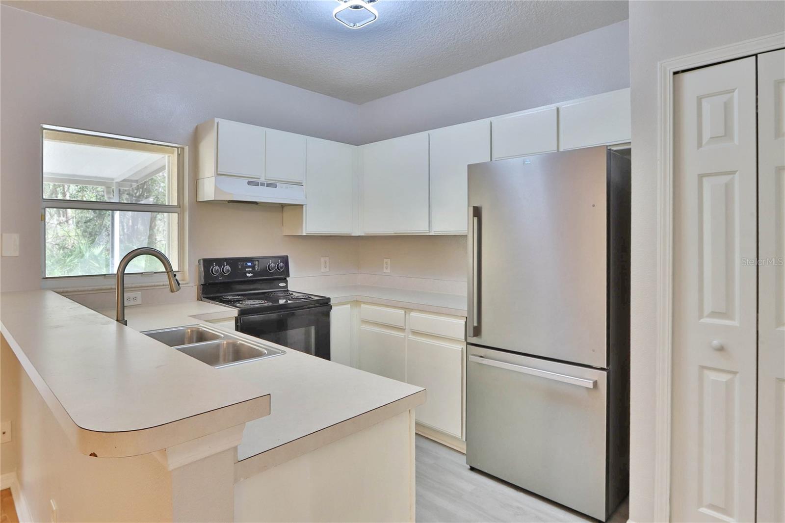 MEADOW POINTE PRCL 16 UNIT 3A - Residential