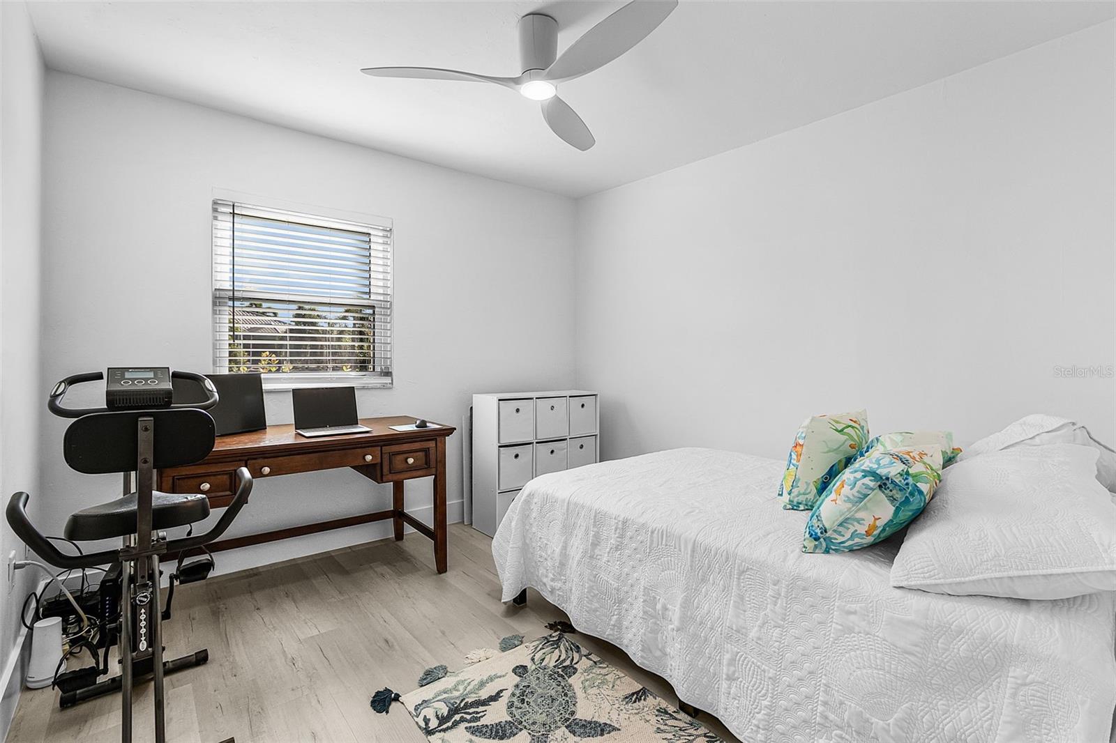 MARK 01 CONDO - Residential