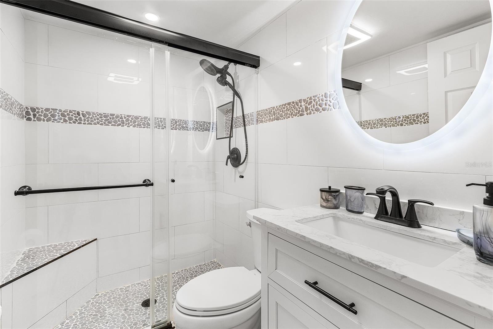 MARK 01 CONDO - Residential