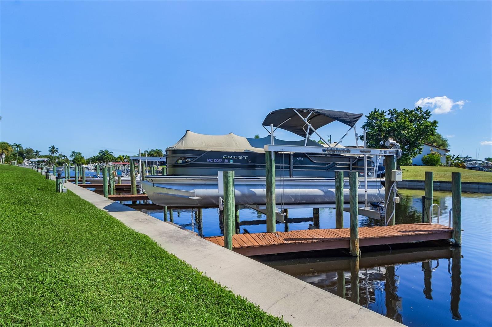 MARK 01 CONDO - Residential