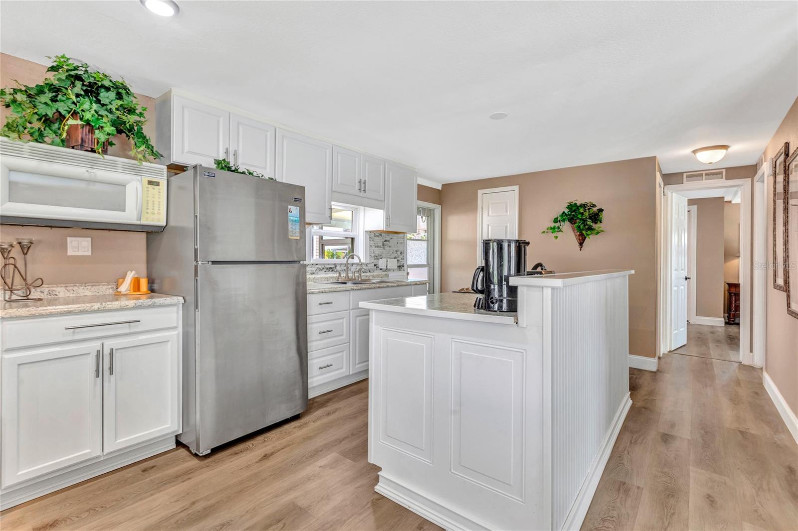 2100 KINGS HIGHWAY 283