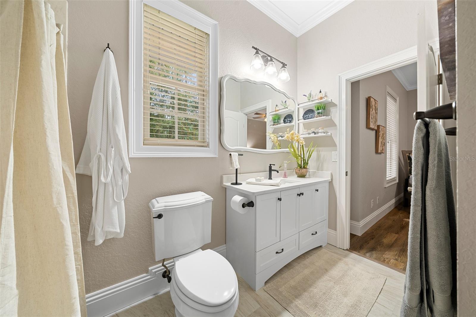 HOLCOMB ED - Residential