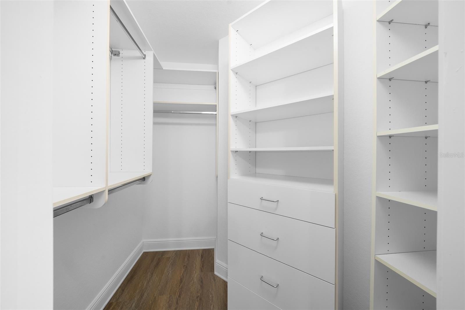 HOLCOMB ED - Residential