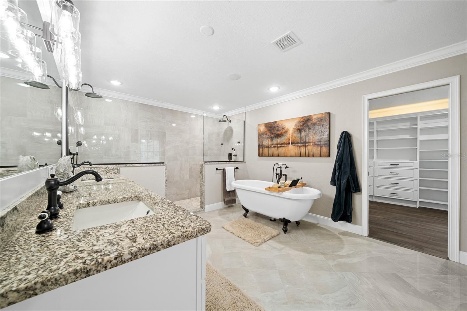 HOLCOMB ED - Residential