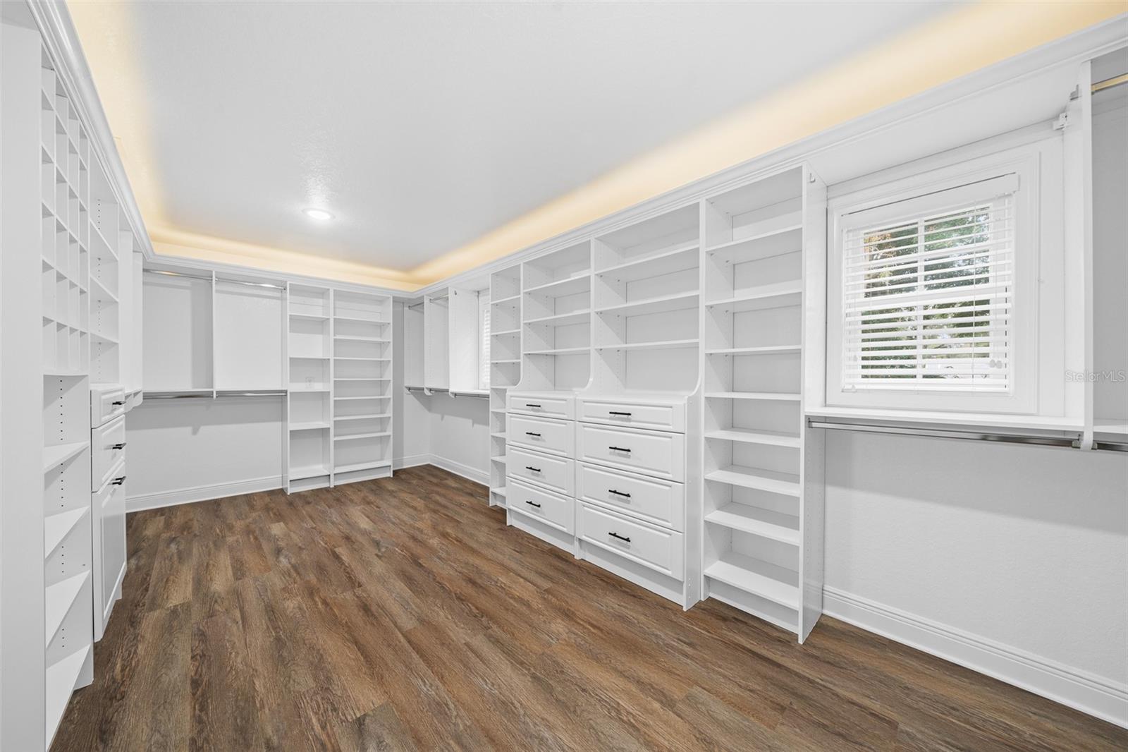 HOLCOMB ED - Residential