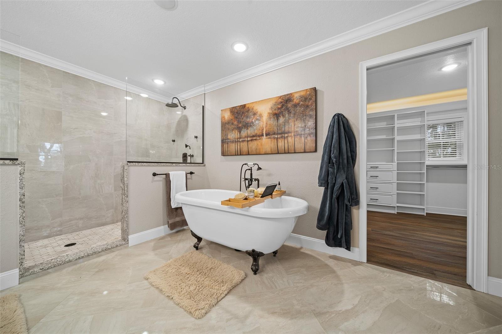 HOLCOMB ED - Residential