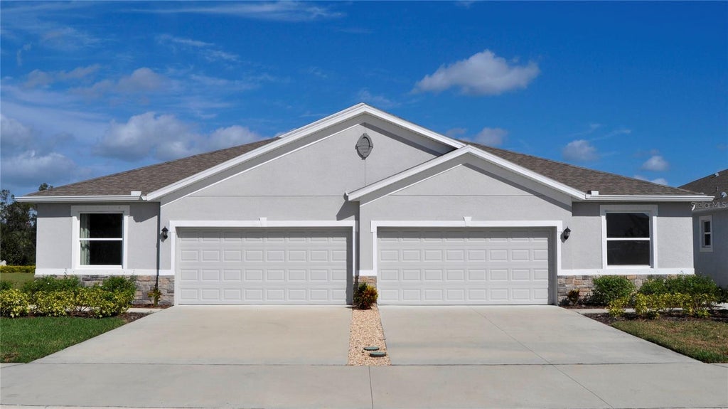 Photo of 18326 Tavernside Trail, Lakewood Ranch, FL 34211 (MLS # A4705021)