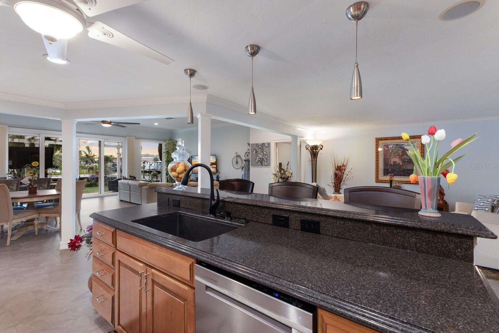 KEY ROYALE 11TH ADD - Residential