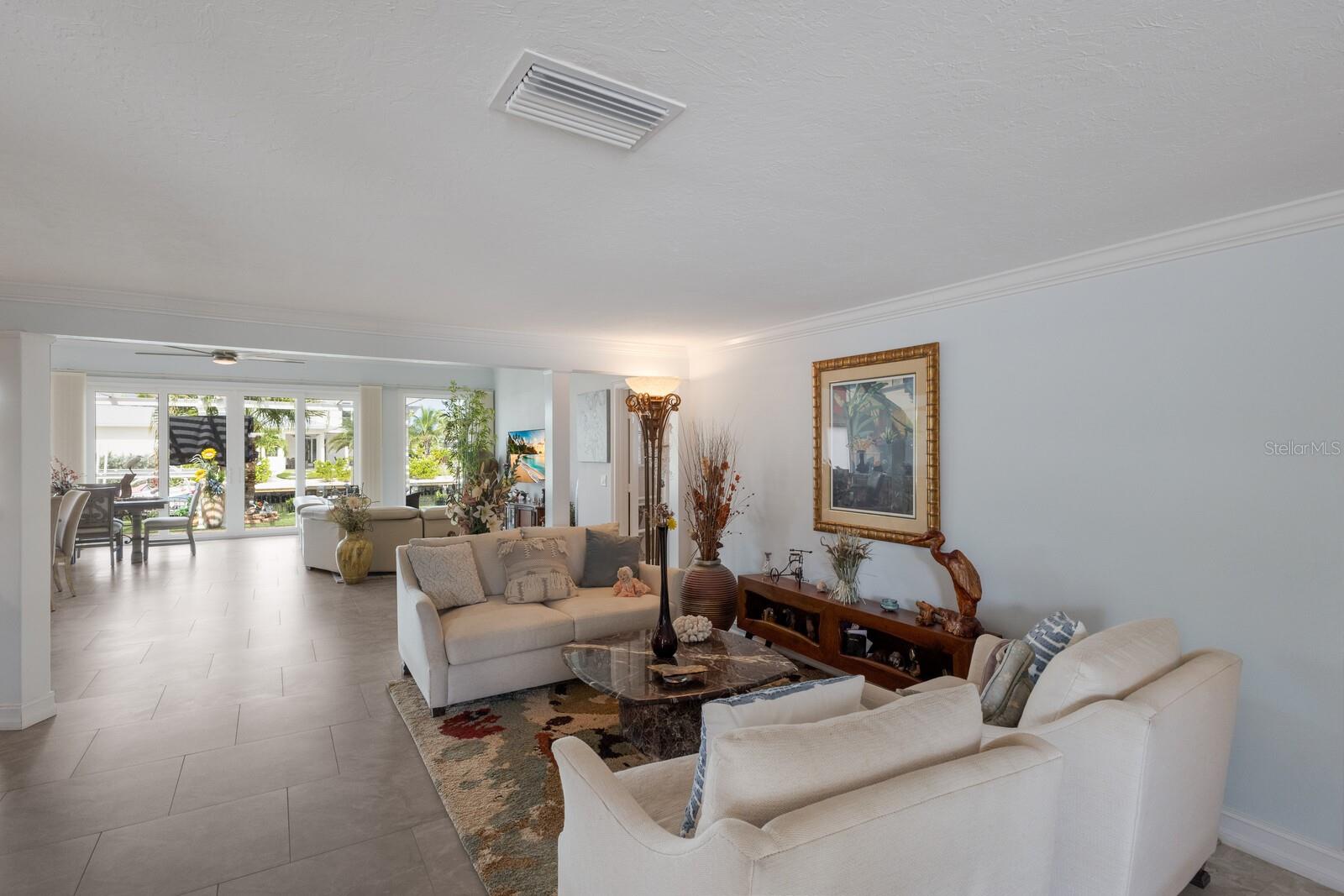 KEY ROYALE 11TH ADD - Residential