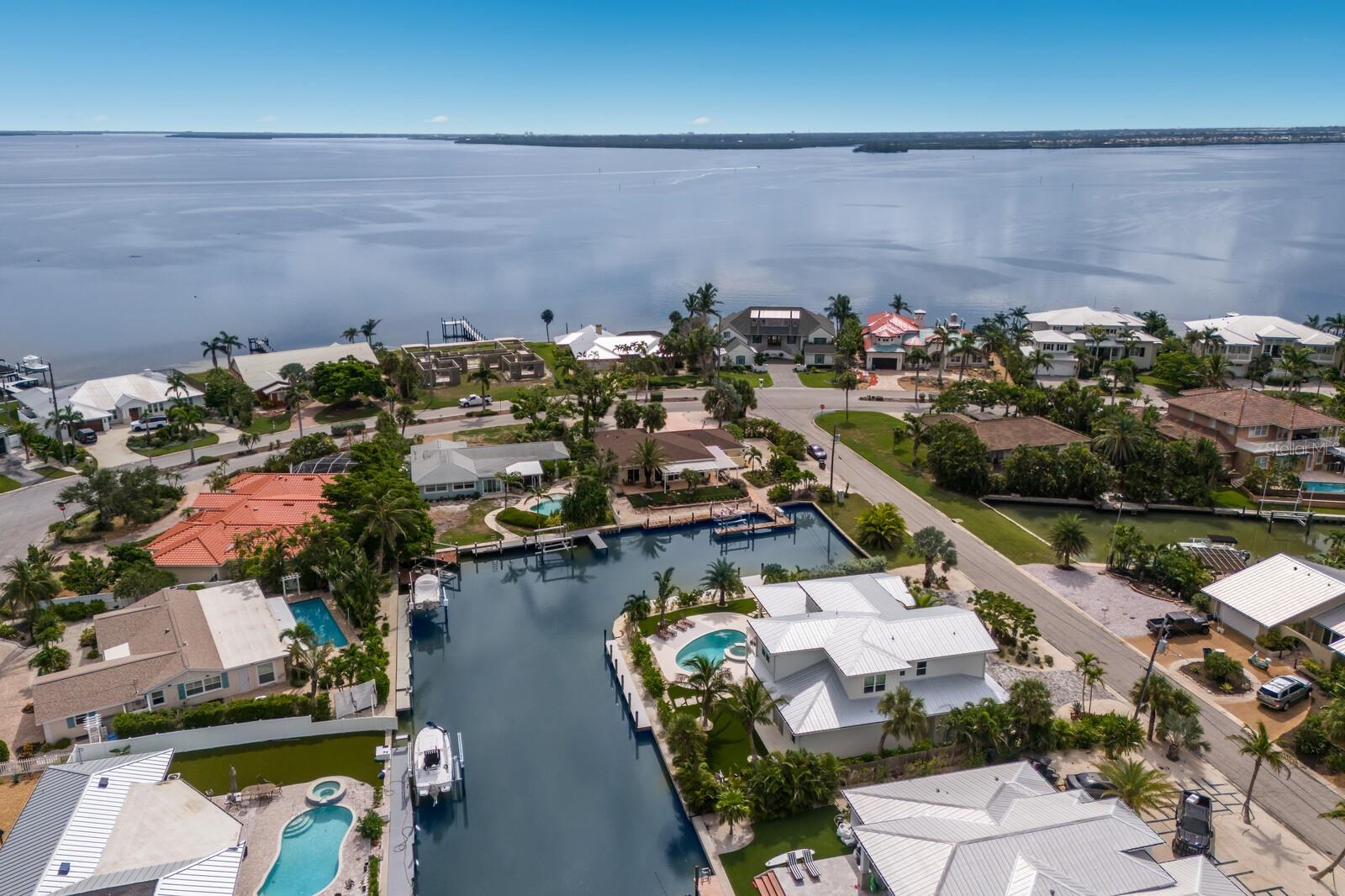 KEY ROYALE 11TH ADD - Residential