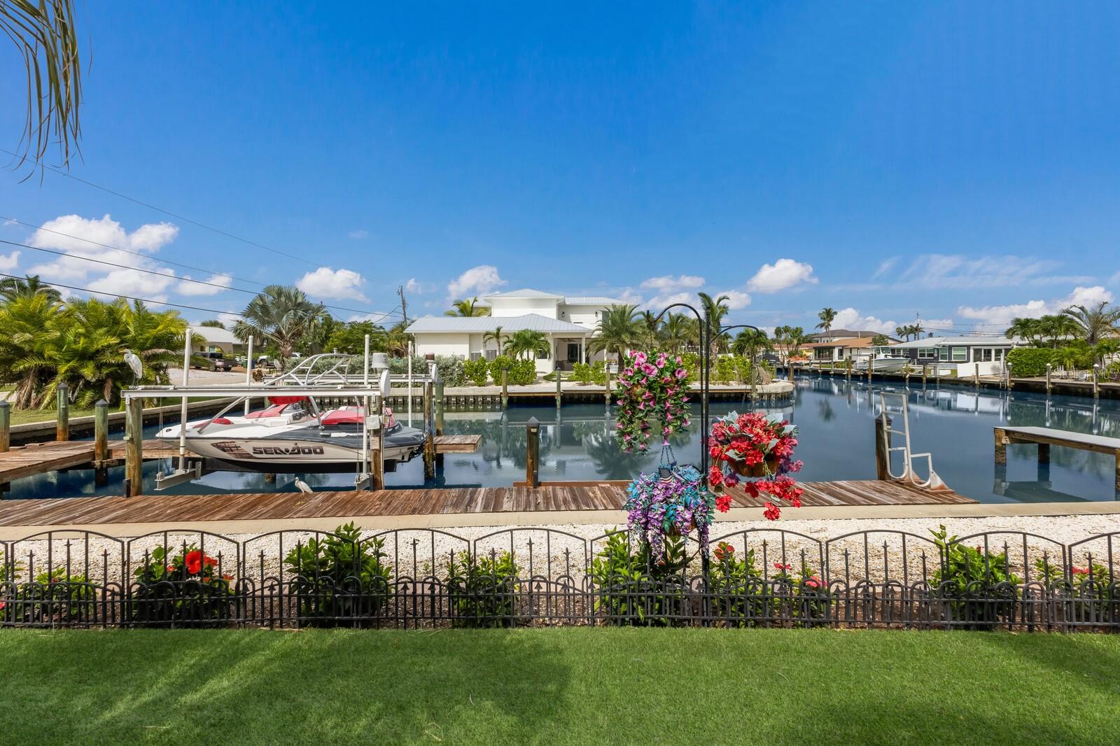 KEY ROYALE 11TH ADD - Residential