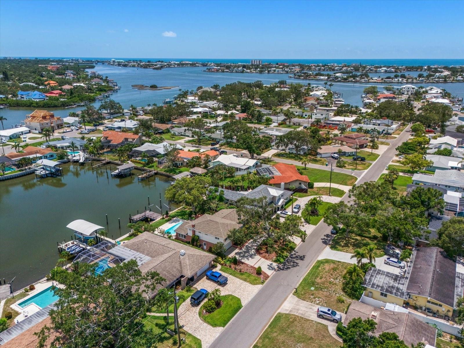 4146 HARBOR HILLS DRIVE