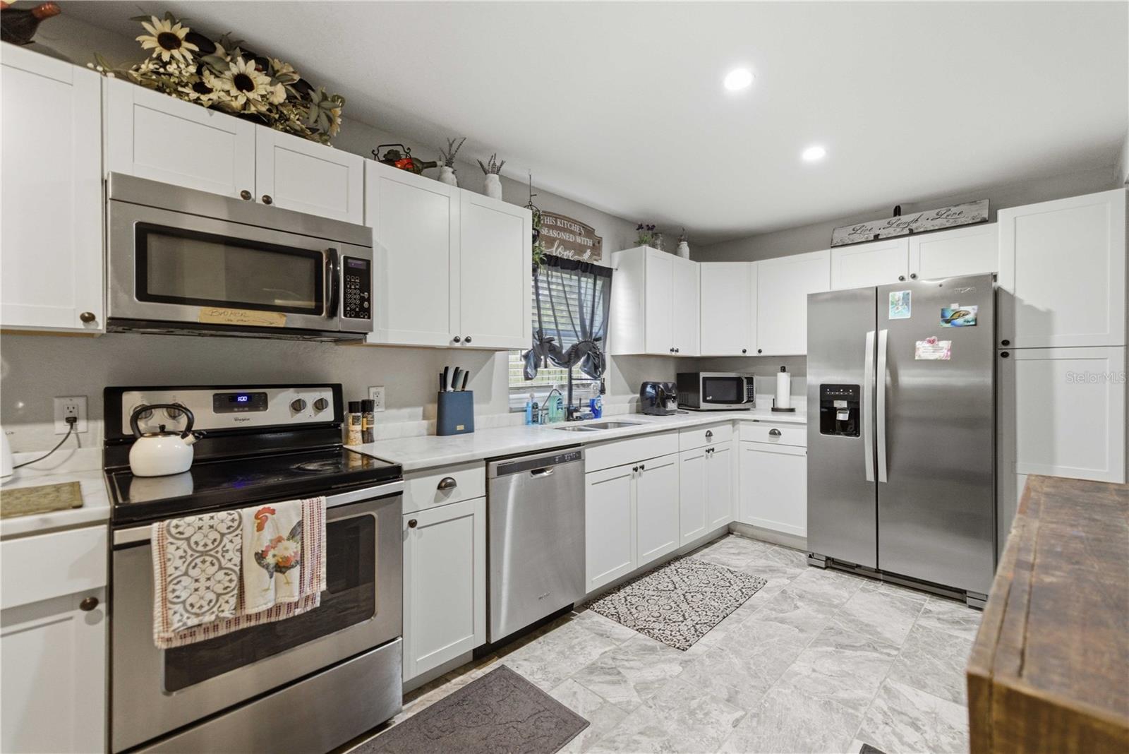 3017 NE 24TH COURT