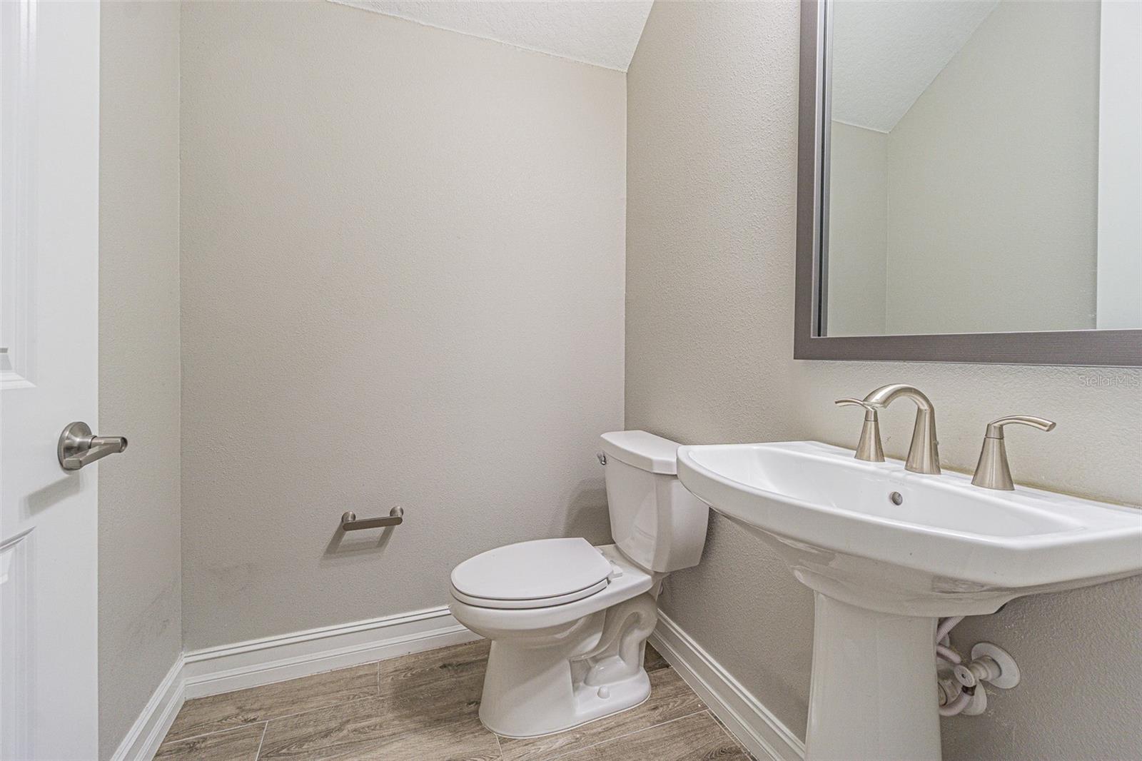 5062 SAN MARTINO DRIVE