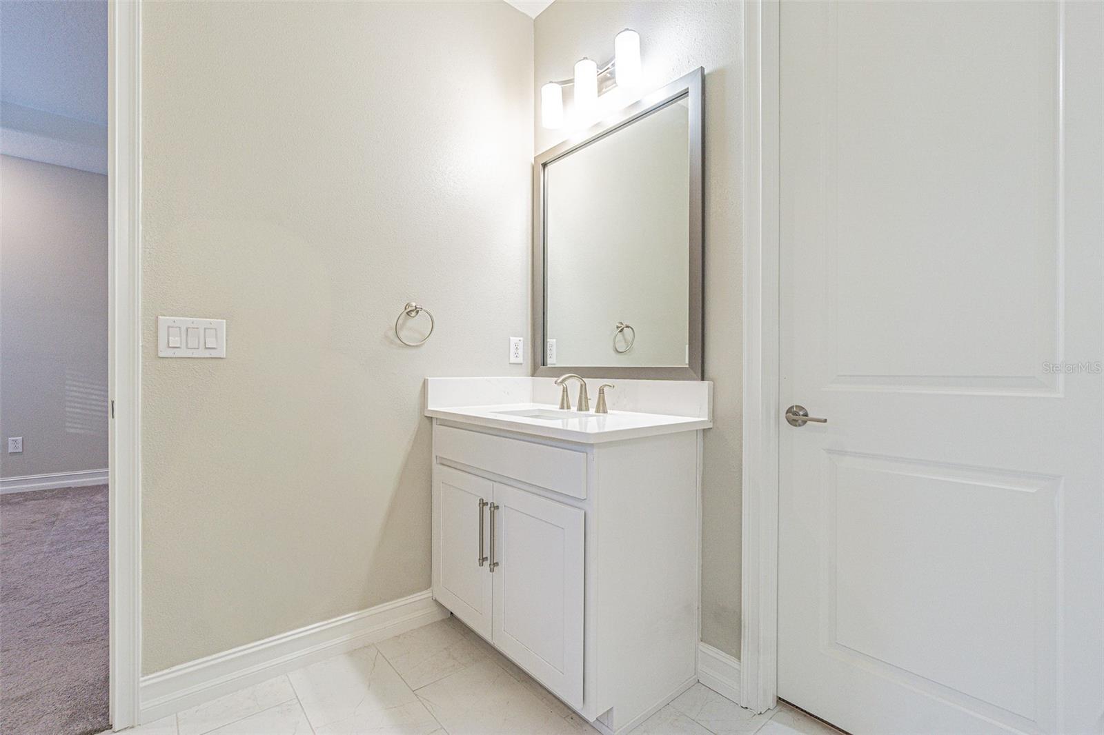 ESTANCIA - Residential