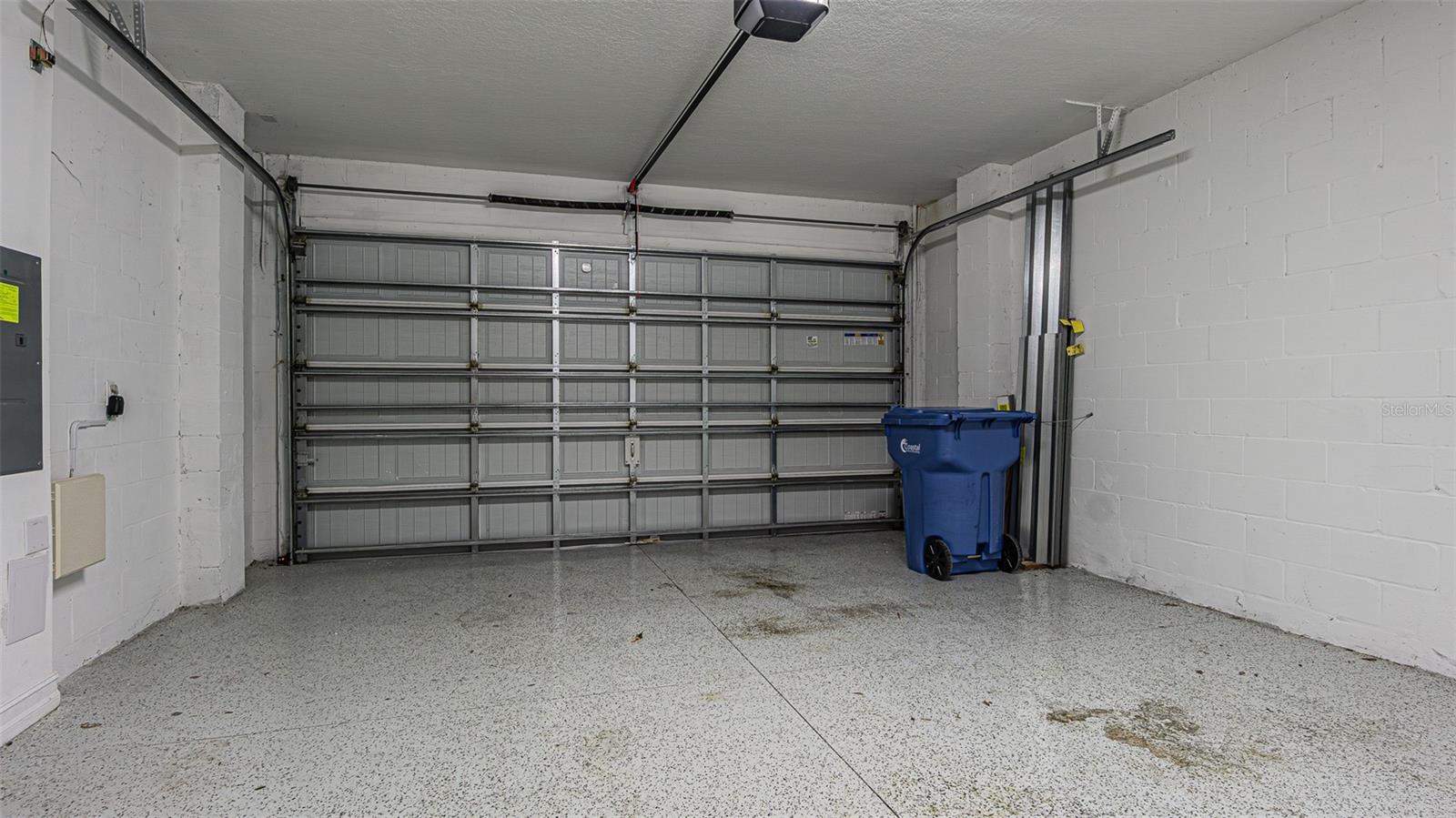 ESTANCIA - Residential