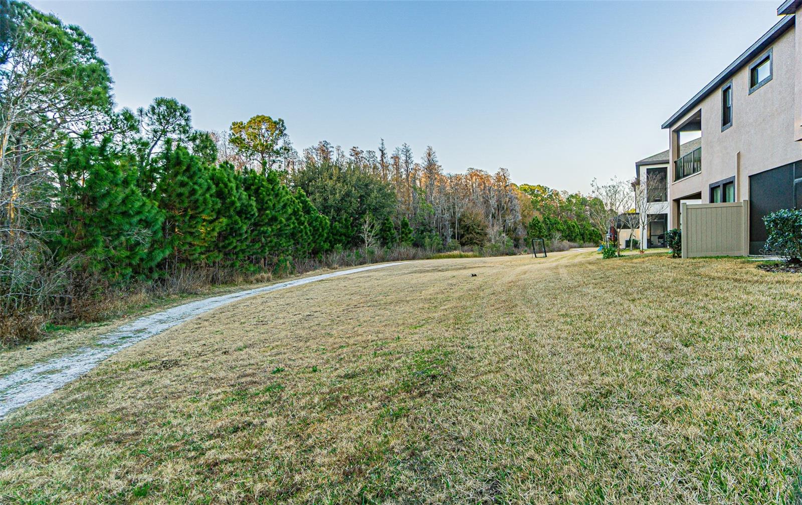 ESTANCIA - Residential