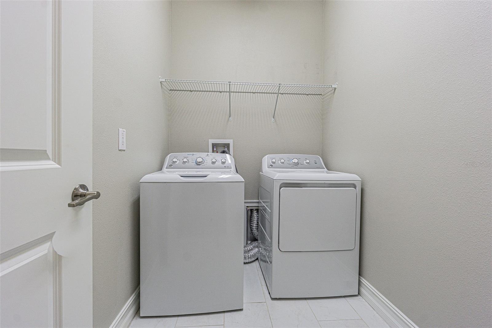 ESTANCIA - Residential