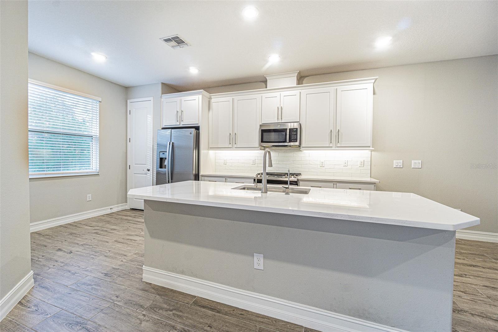 ESTANCIA - Residential