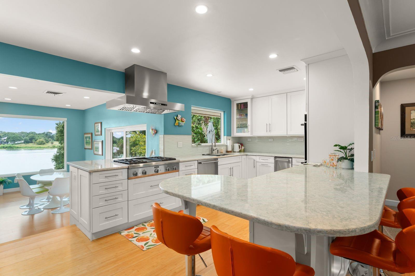 RAINBOW RIDGE - Residential